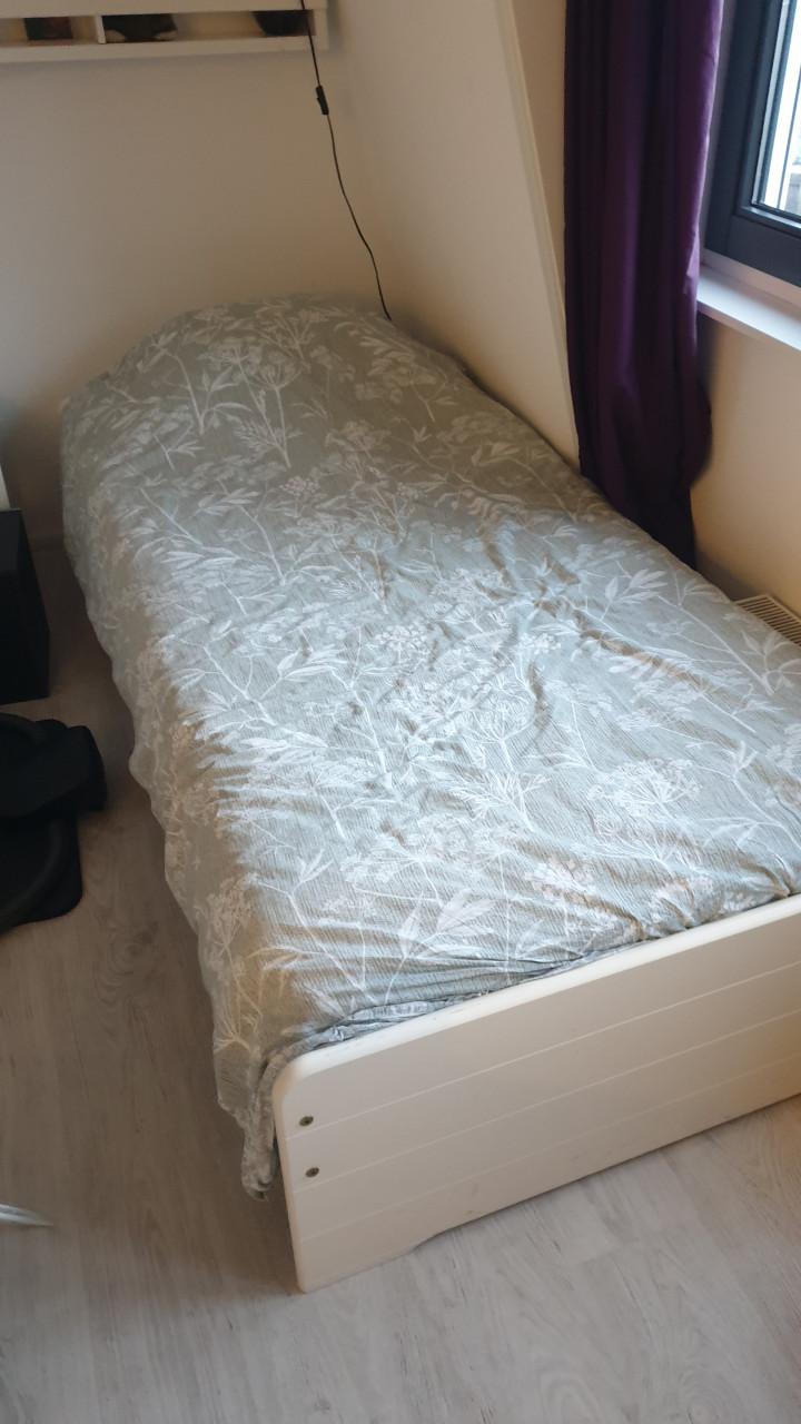 Eenpersoonsbed incl. verstelbare Auping spiraal