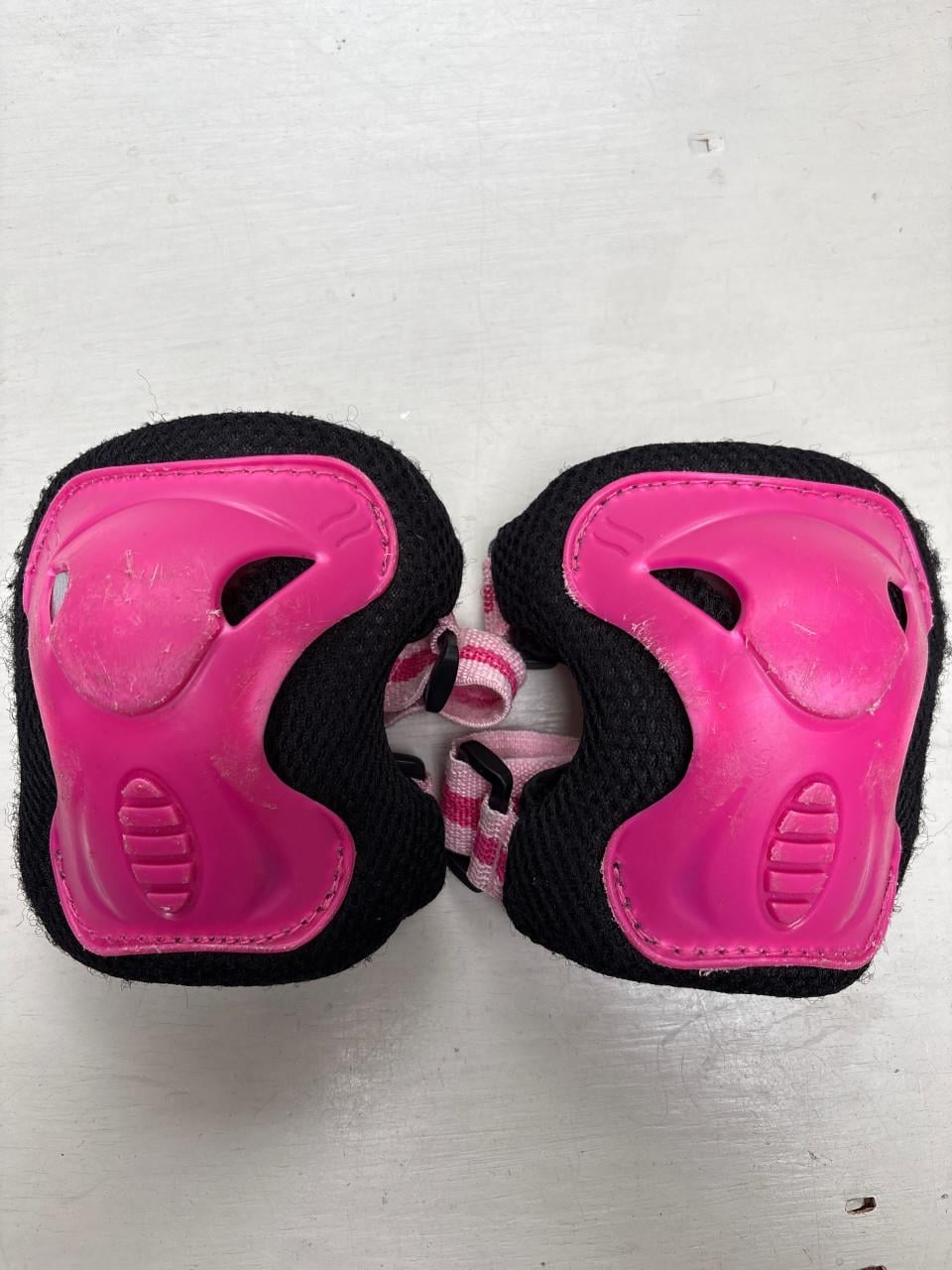 Axer sport skeelers maat 38-41+gratis setje kniebeschermers