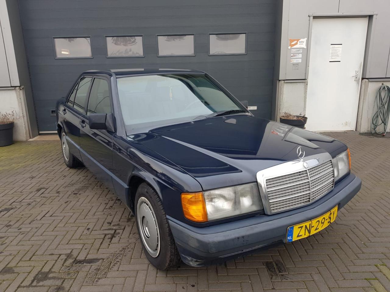 TE KOOP MERCEDES BENZ 190 SERIE 1.8E ORIGINELE NL AUTO VOOR DE LIEFHEBBER