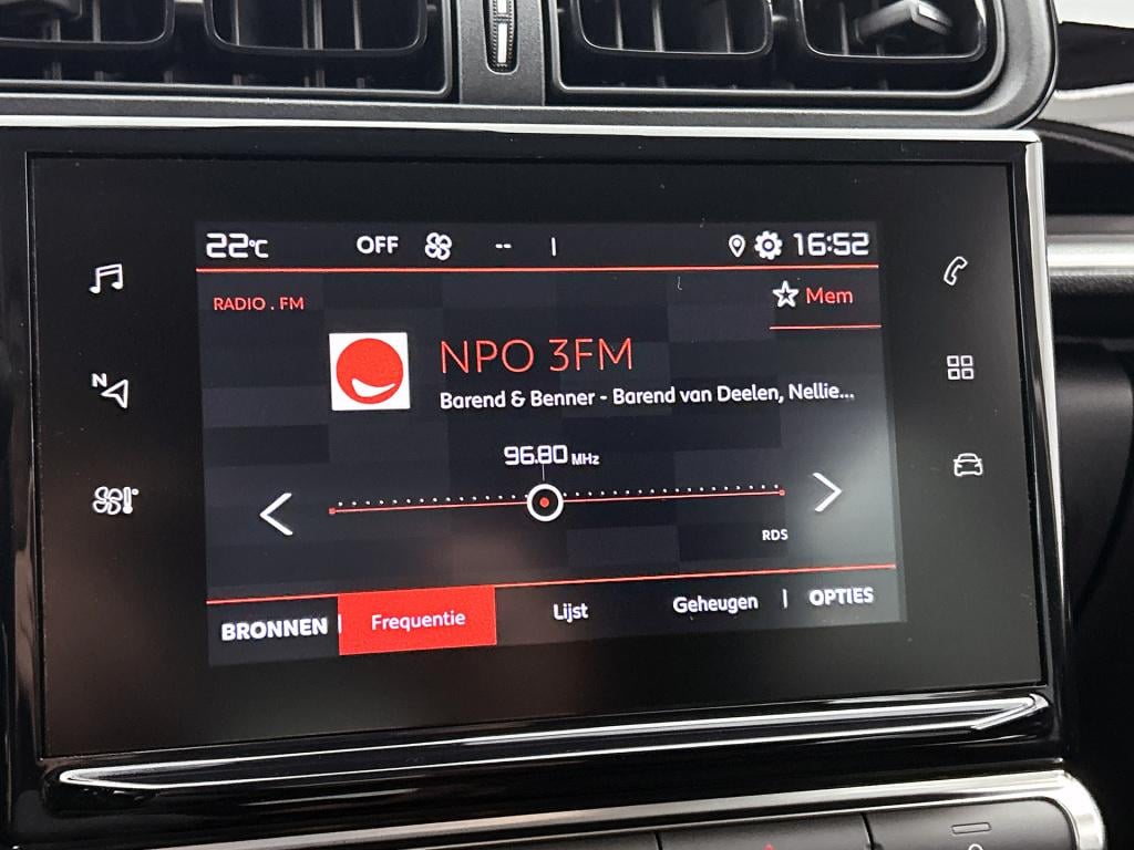 Citroen C3 82pk shine | rijklaar | stoelverwarming | apple carplay | parkee