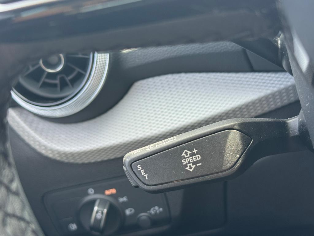 Audi Q2 35 tfsi * panoramadak * virtual cockpit * keyless * leder