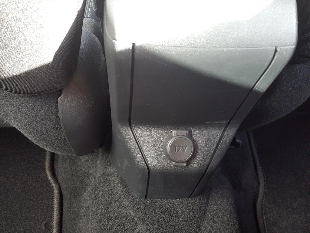 Peugeot 2008 active 1.2 pt-82pk trekhaak | navigatie | cruise control | air