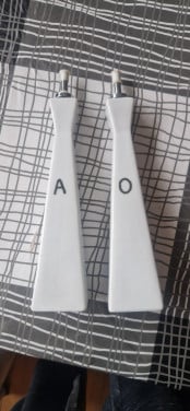 2 LEUKE FLESJES VOOR IN DE KEUKEN, NETTE STAAT