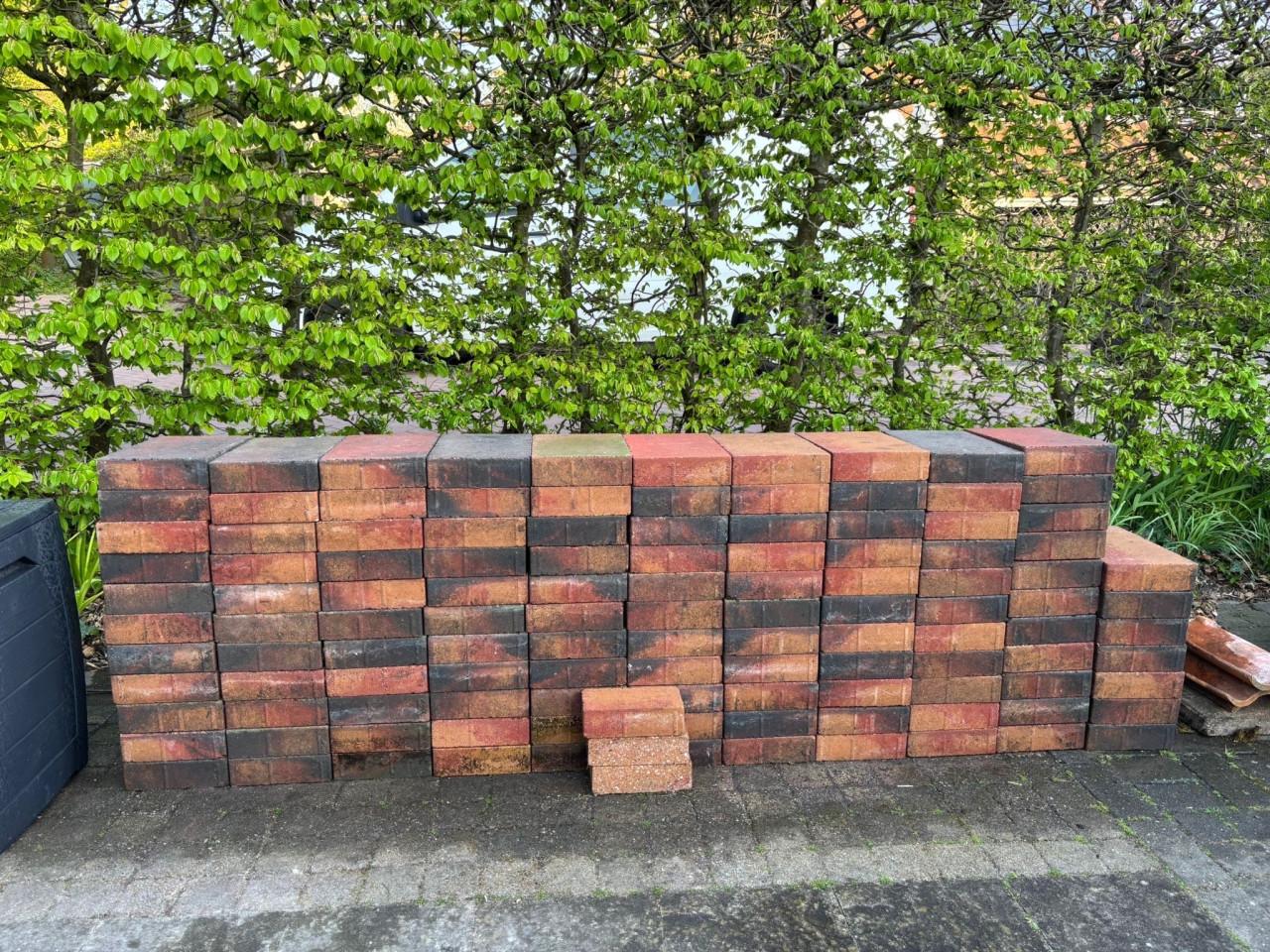 Ruilen: 117 trommelstenen