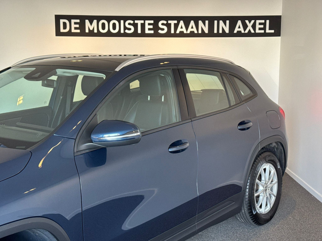 Mercedes-Benz Gla-klasse 180 business solution