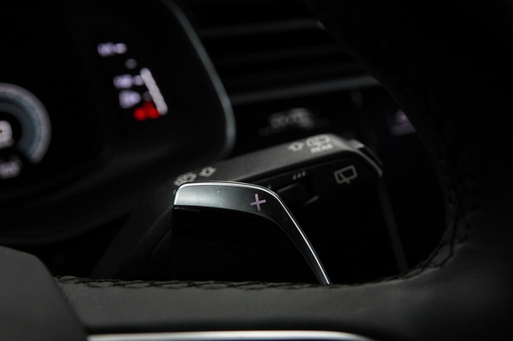 Audi Q7 60 tfsi | pano | rsq7 interieur | matrix |