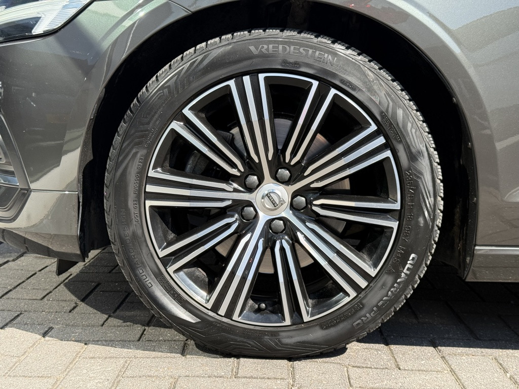 Volvo V60 b3 163pk inscription| panodak| adap.cruise| camera| leder| h&k s
