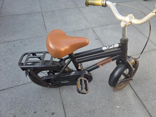 Popal Cooper kinderfiets 12 inch met mandje