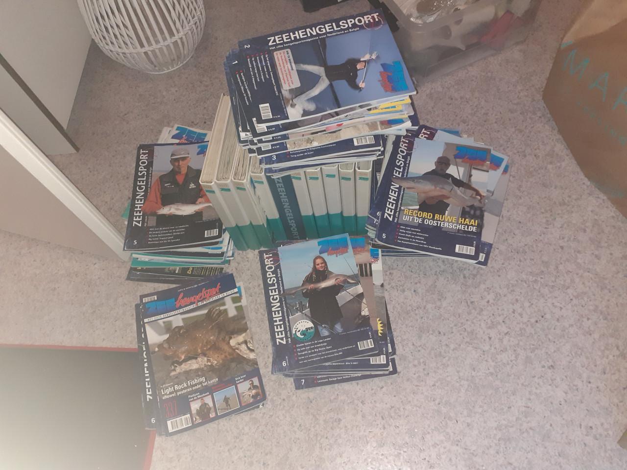 Zeer veel zeehengelsport tijdschriften