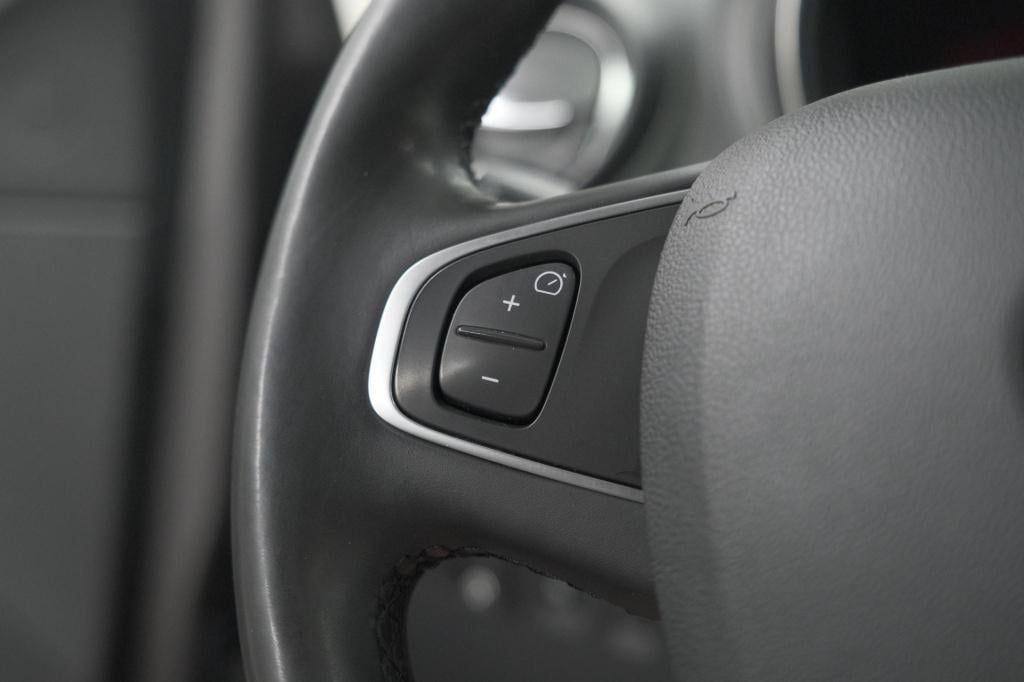Renault Captur 90 tce intens | trekhaak |  camera | navigatie | parkeersens