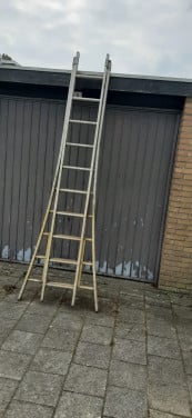 Ladder