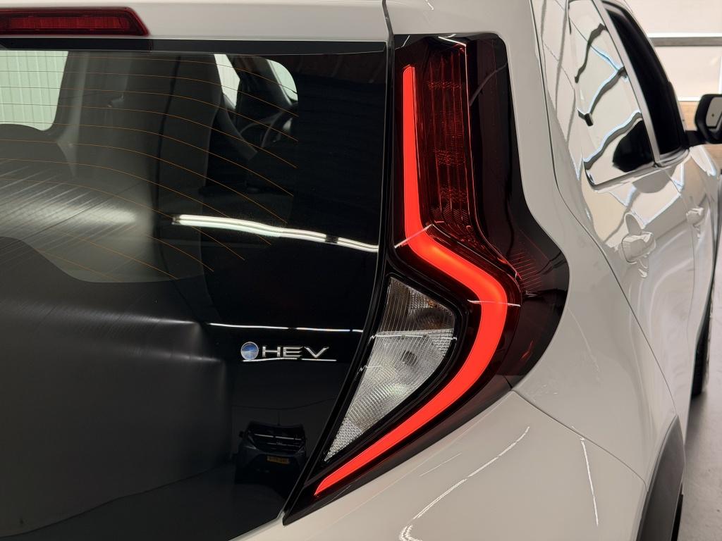 Toyota Aygo X hybrid 115 play