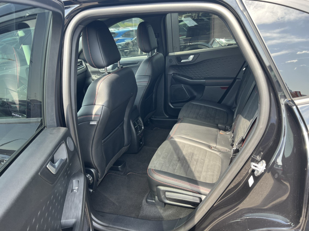 Ford Kuga 1.5 ecoboost 150pk 2wd st-line x , trekhaak , winterpack ,head up