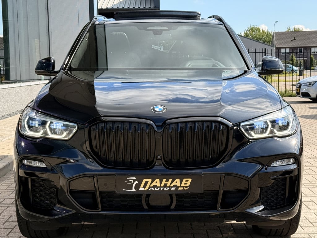 BMW X5 xdrive45e high executive | pano | sky lounge | stoelventilatie | luc
