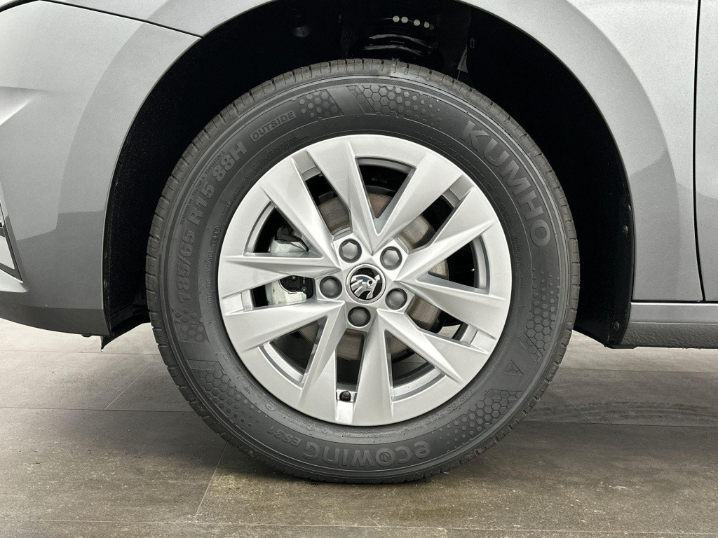 Skoda Fabia business edition 1.0 tsi 70 kw / 95 pk hatchback 5