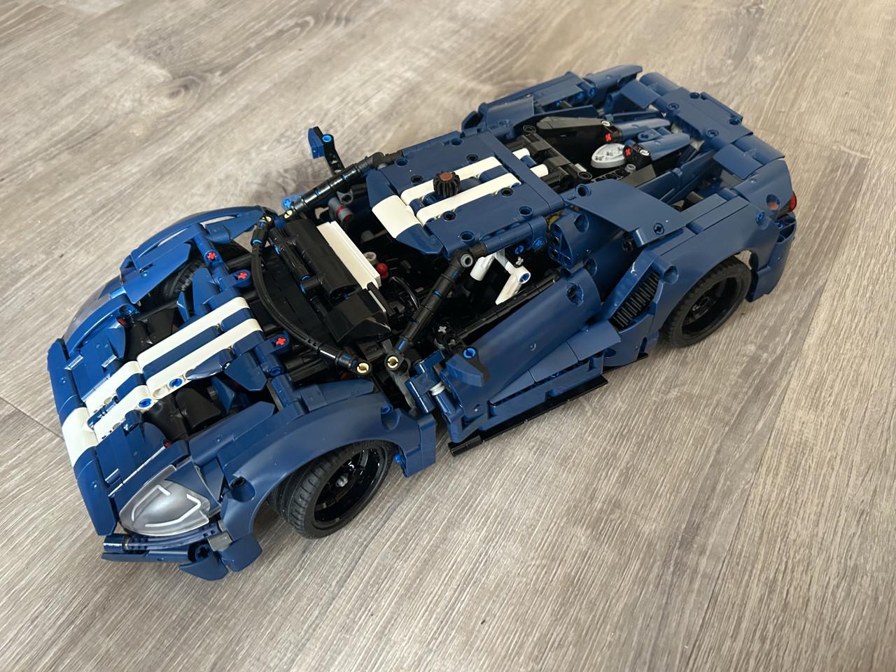 Lego Icons 42154 - Ford GT
