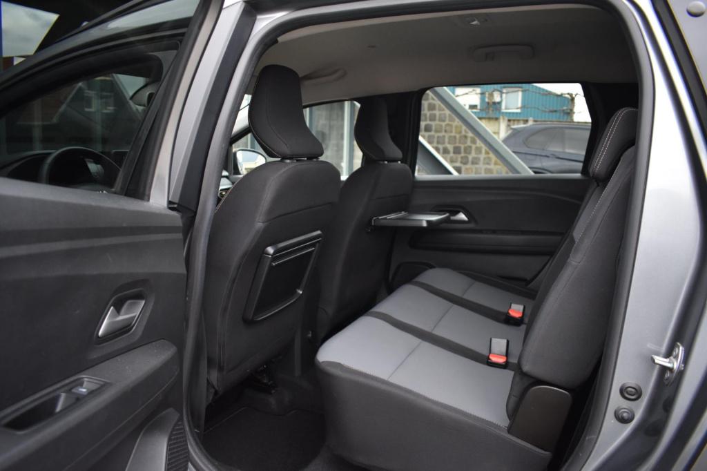 Dacia Jogger 1.6 hybrid 140 extreme 7p. | stoelverwarming | nap | apple car