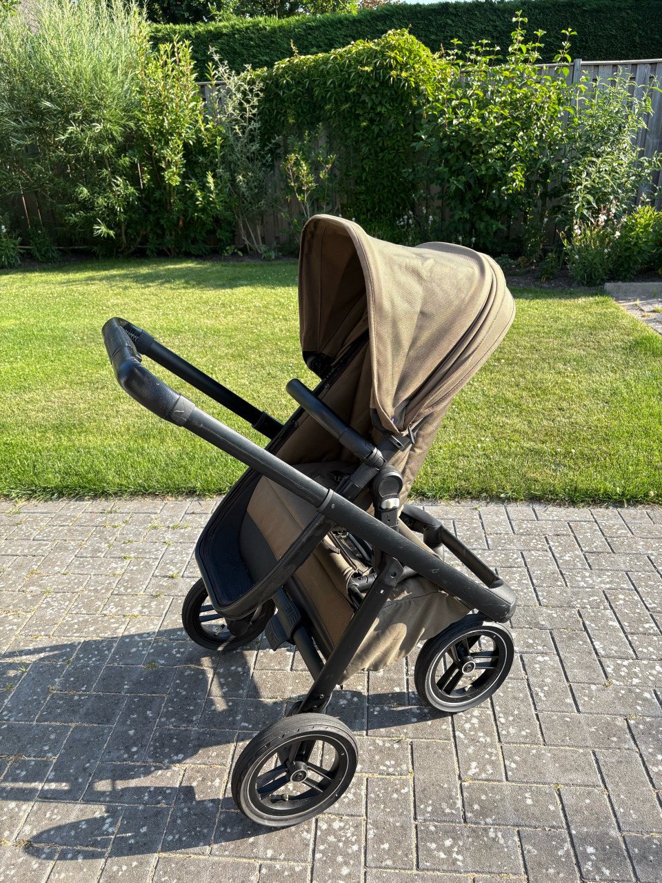 Dubatti kinderwagen & reiswieg compleet