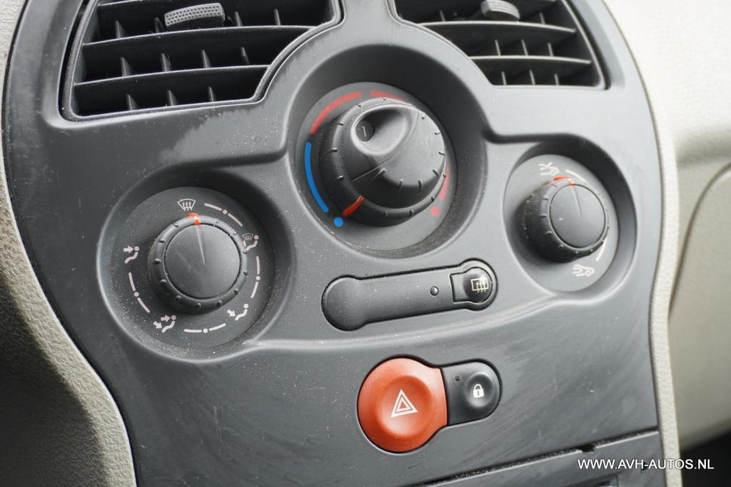 Renault Modus 1.2-16v accès