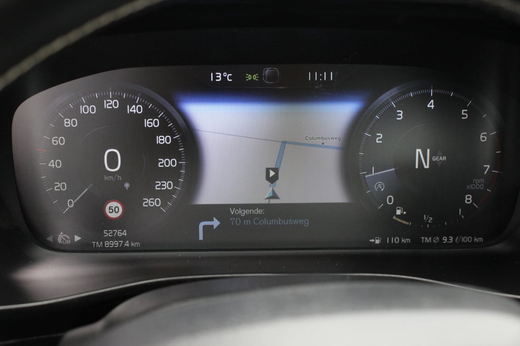 Volvo XC40 1.5 t3 r-design | elec. trekhaak | camera | half leder