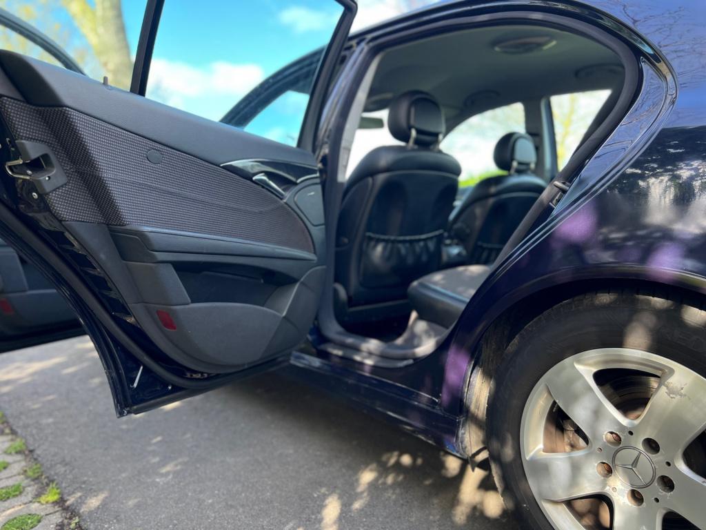 Mercedes-Benz E-Klasse 240 avantgarde