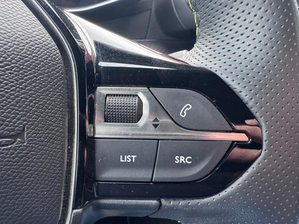 Peugeot 2008 1.2 puretech gt