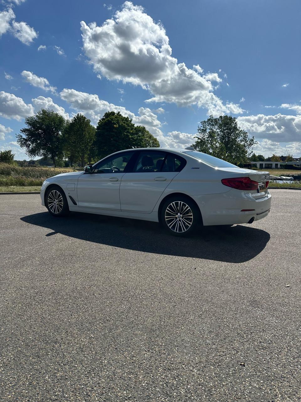 BMW 530e I Performance