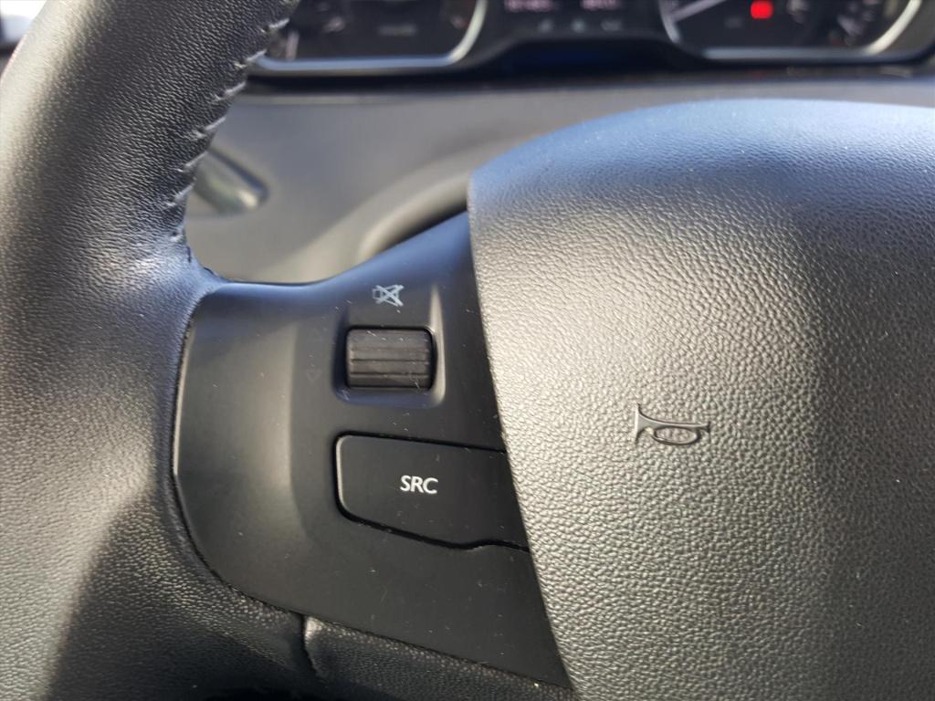 Peugeot 208 1.2 vti 82pk 5d urban soul navigatie | cruise control | airco |