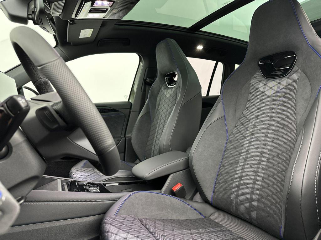 Volkswagen Tiguan r-line edition 1.5 ehybrid 150 kw / 204 pk suv 6 v