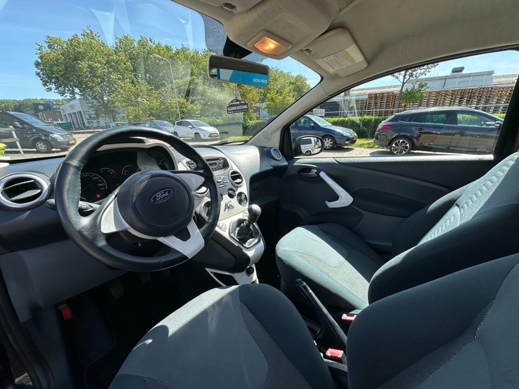 Ford KA 1.2 titanium x start/stop airco elektrische ramen incl. nieuwe apk