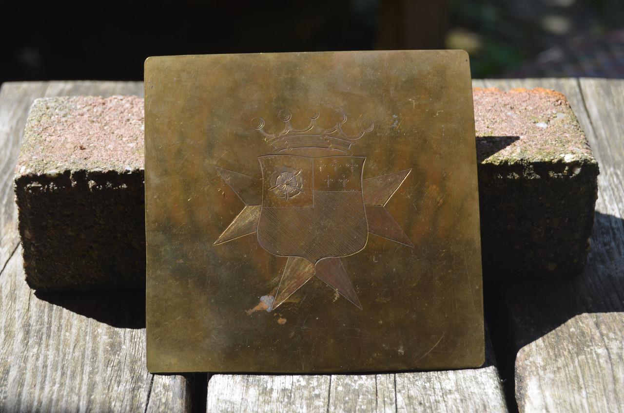 12 Cliché's waaronder familiewapens diverse afmetingen