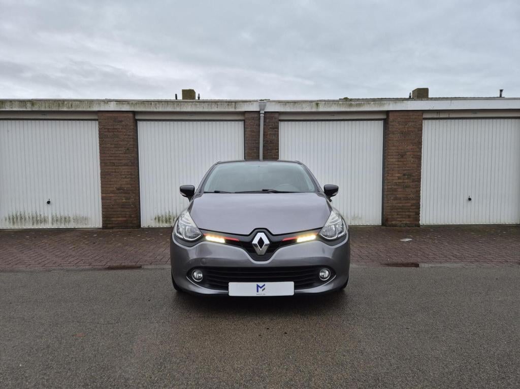Renault Clio 0.9 tce dynamique / keyless / parkeersensoren