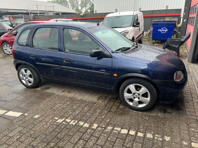 Opel Corsa 1.2-16V