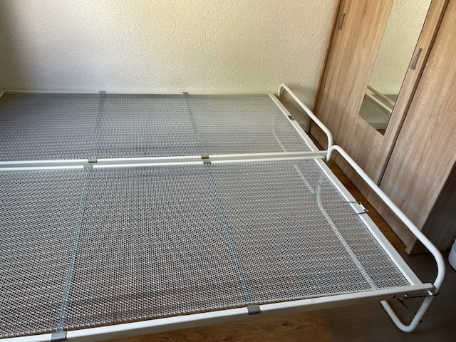Logeerbed