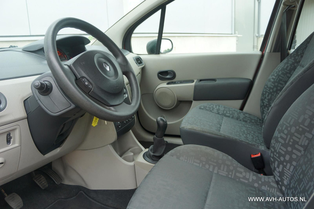 Renault Modus 1.4-16v privilège comfort