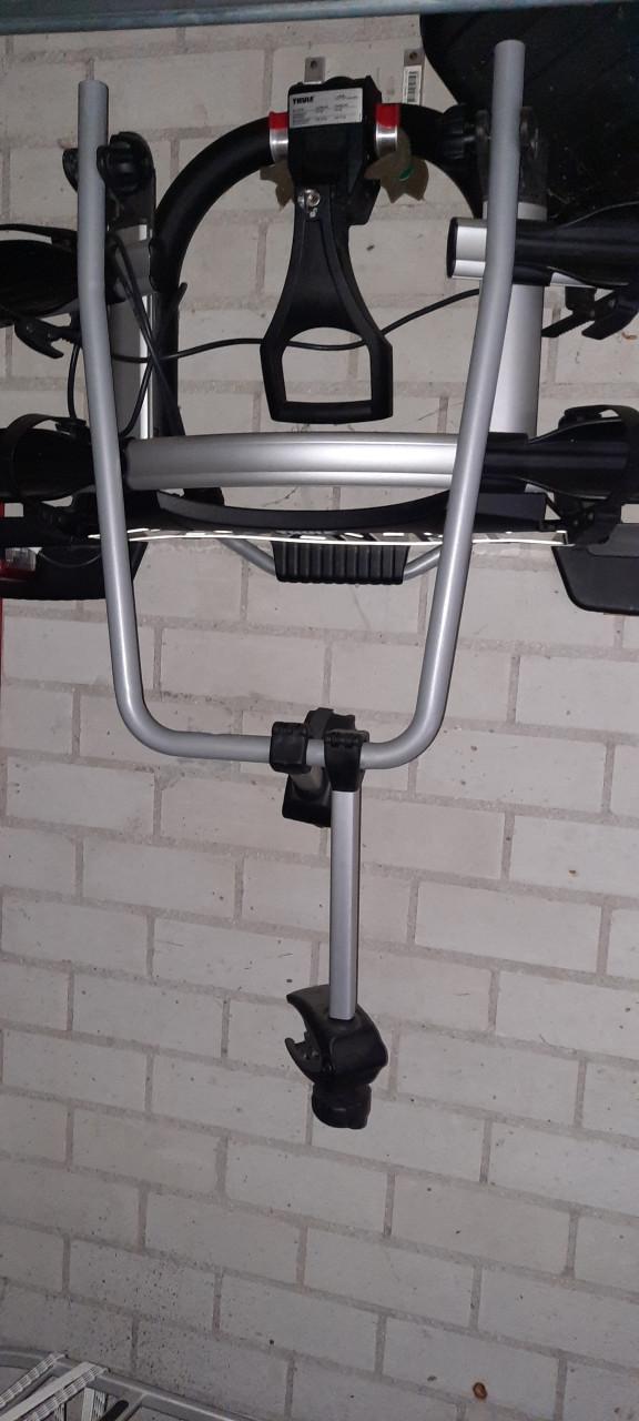 Fietsendrager, merk Thule.