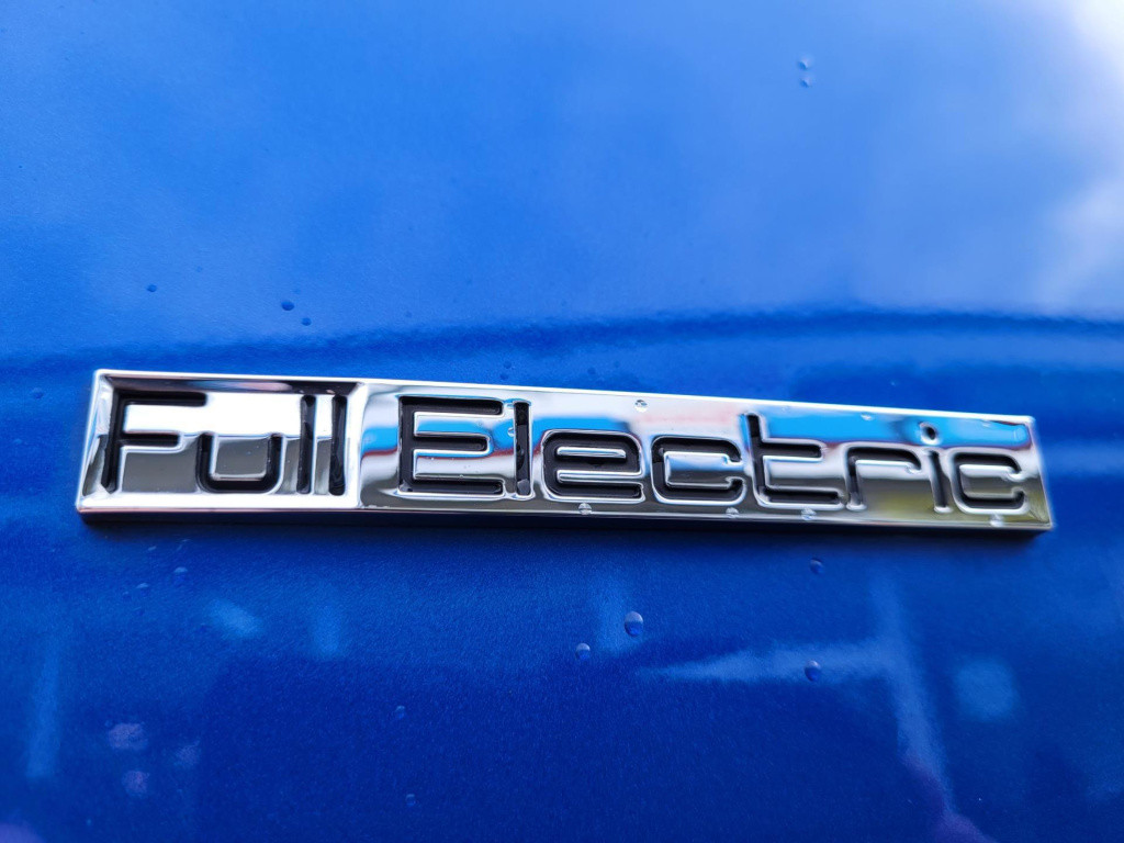 Peugeot Ion active