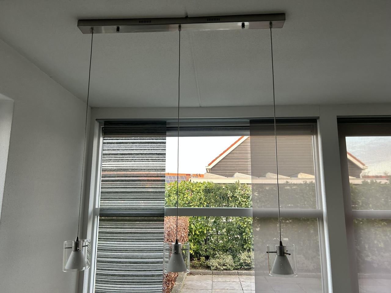 Moderne hanglamp met rvs en glas