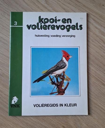 Boekje Kooi en Volierevogels