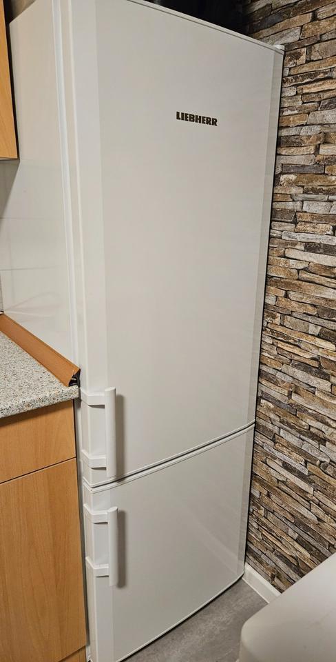 Liebherr A++ koel vries combinatie koelkast vriezer 161x55x60 cm.