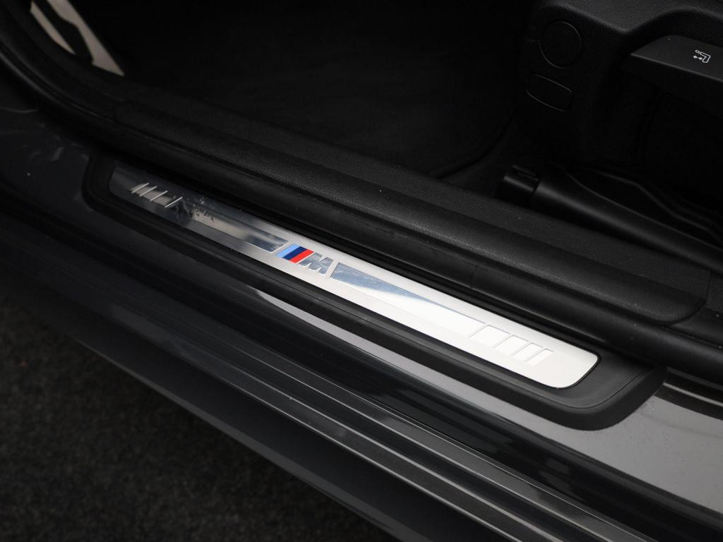 BMW 3-serie touring 330e xdrive | automaat | lmv | head up dsiplay | trekha