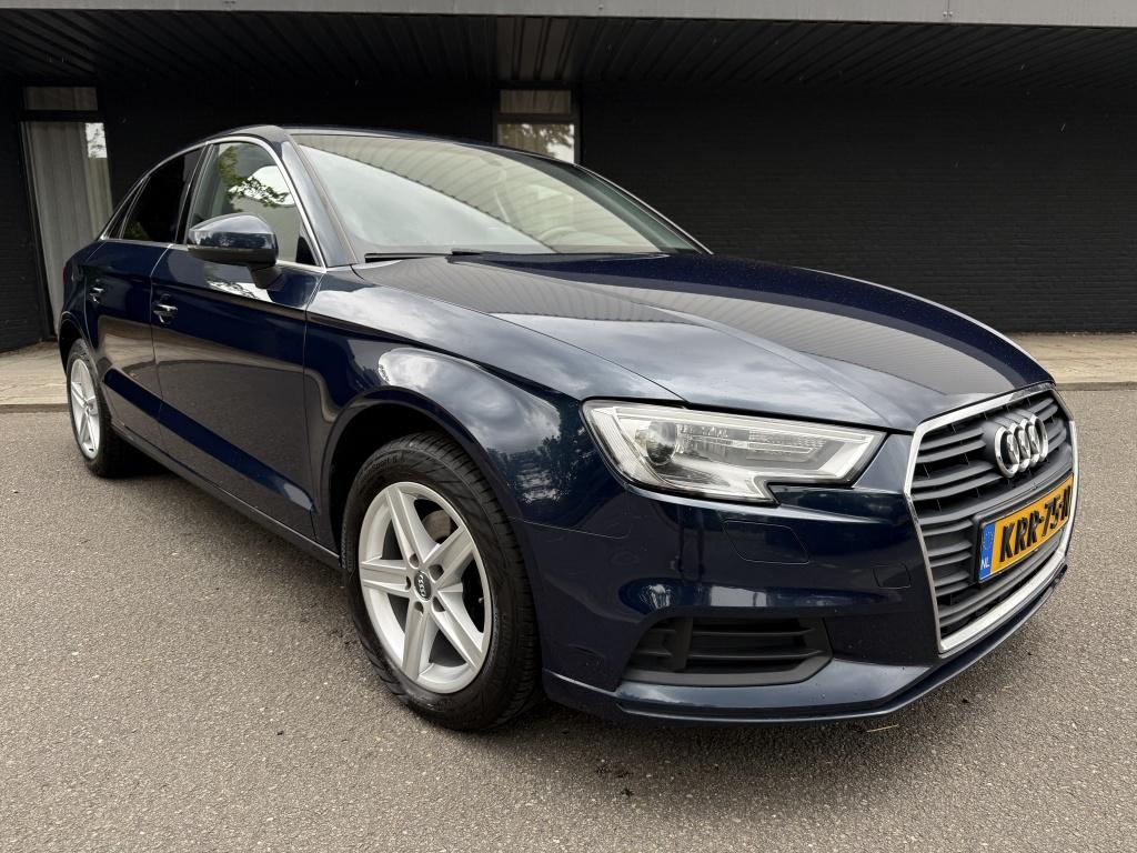 Audi A3 limousine 1.0 tfsi proline