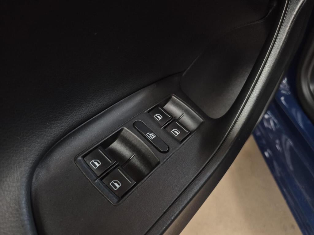 Seat Ibiza 1.0 tsi style / schuifdak / apple carplay