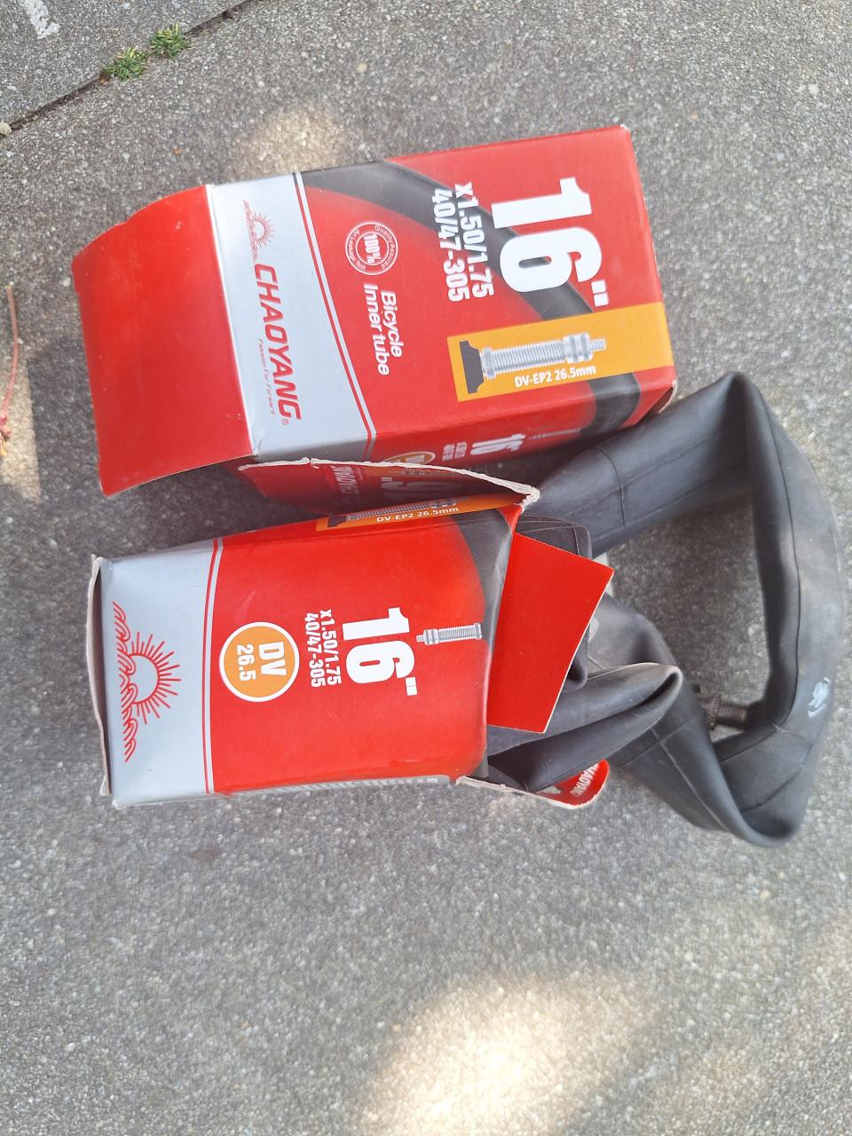 16 inch fietsje  en losse onderdelen