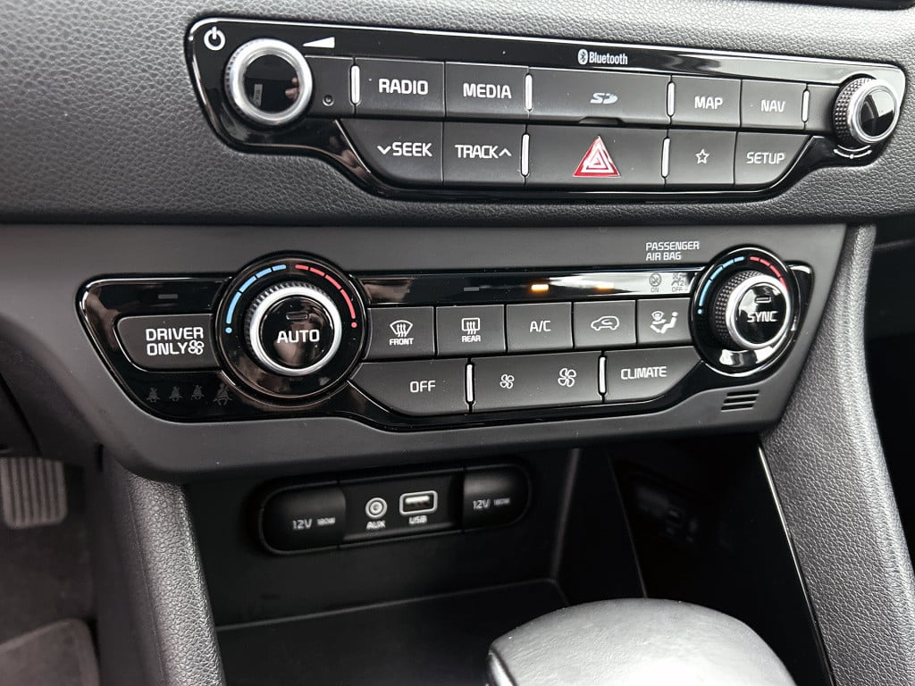 Kia Niro 1.6 gdi hybrid dynamicline | navi | automaat | trekhaak tbv fietse