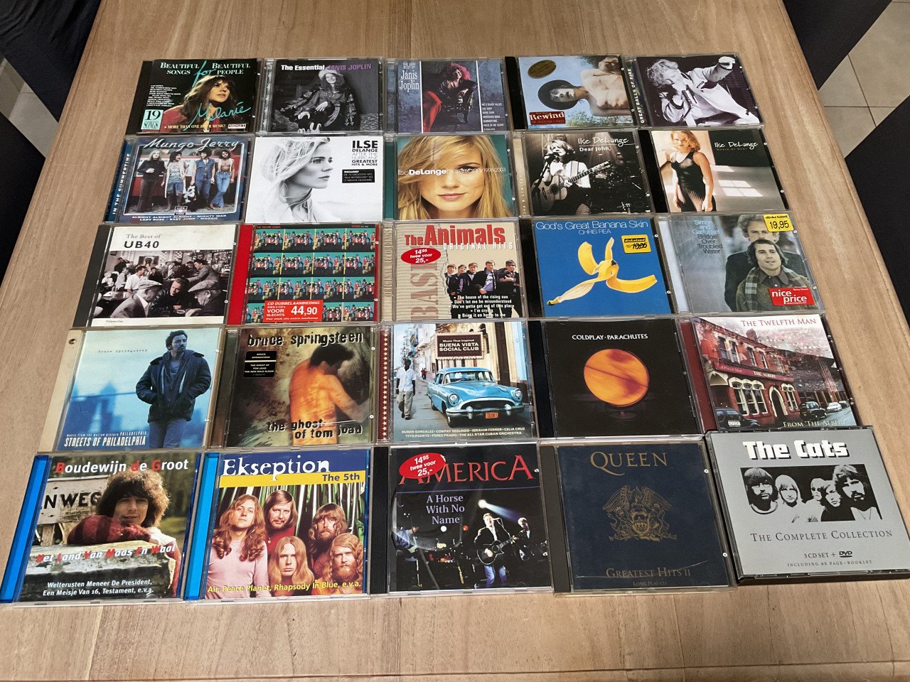 150 cd's te koop.