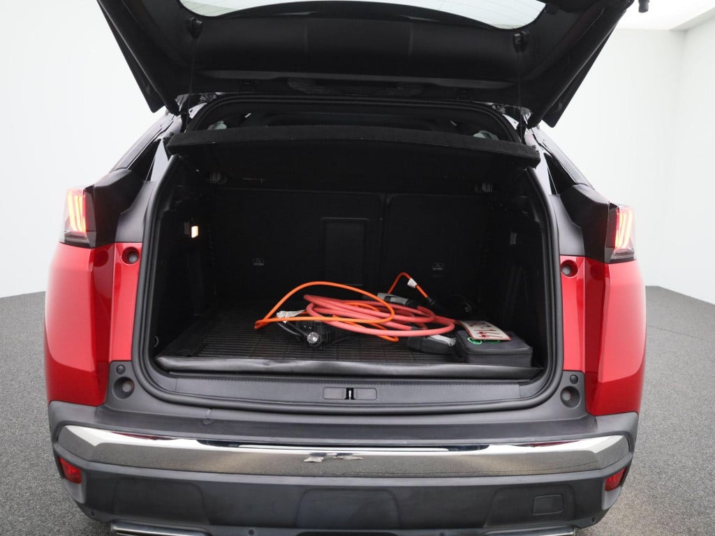Peugeot 3008 1.6 hybrid 225 gt pack business | automaat | leder | trekhaak 