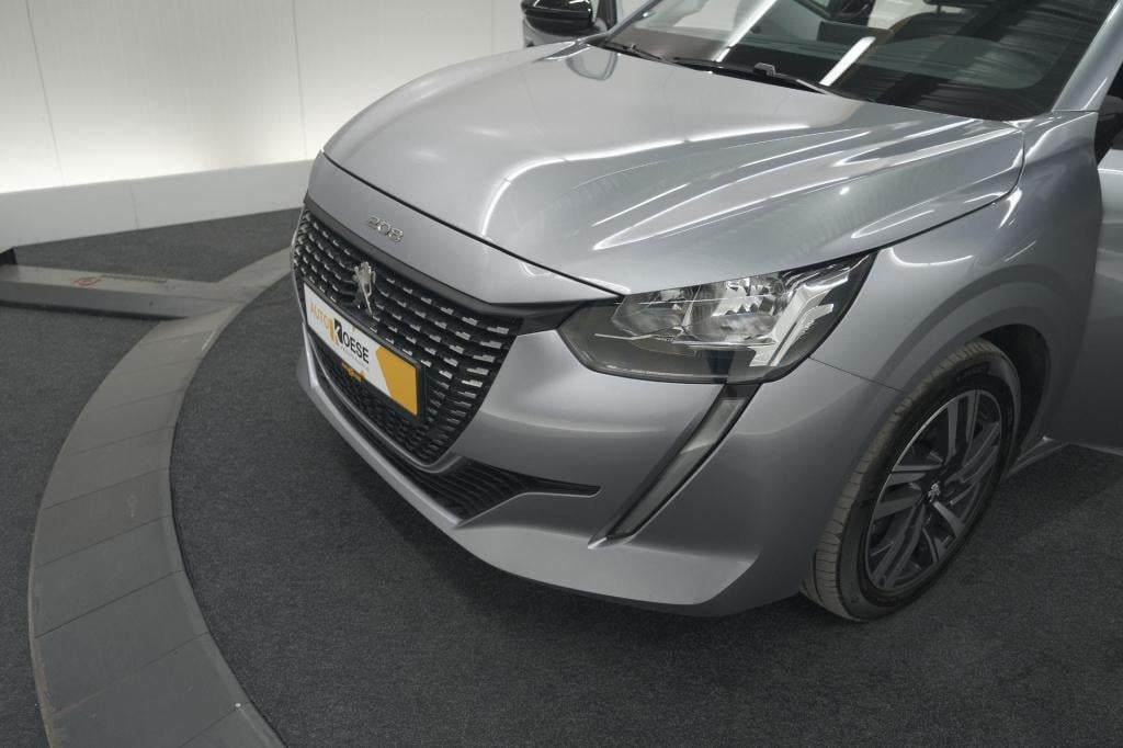 Peugeot 208 puretech 100 eat8 active pack | apple carplay | parkeersensoren