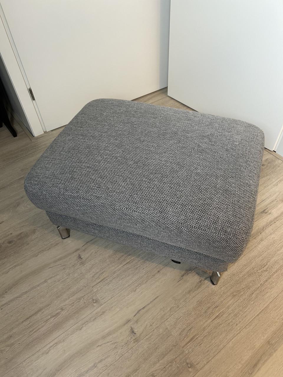 Montel hoekbank + andere meubelen