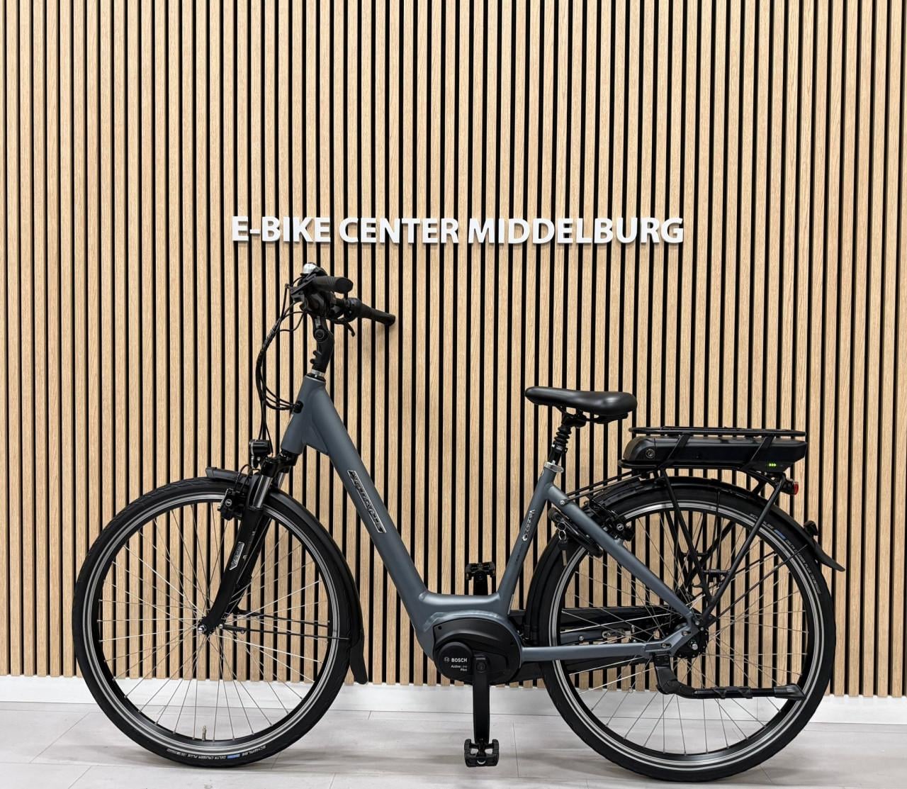 Velo de Ville Premium Bosch Active Line 50CM 6076KM 400Wh